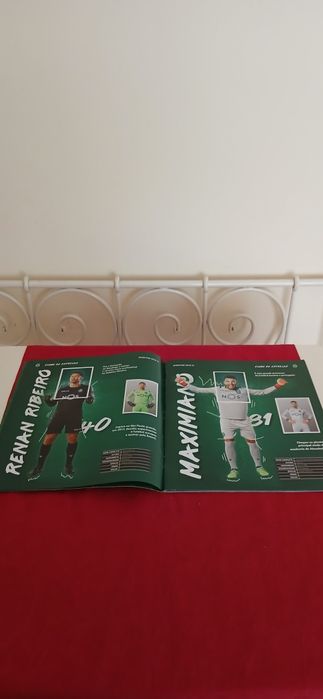 Caderneta Sporting 2018/2019, completa