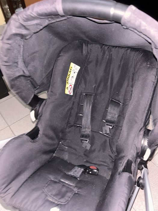Carrinho de bebé 2 em 1