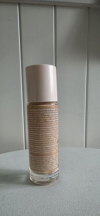 Podkład rozświetlający Catrice Soft glam filter fluid 020 light medium