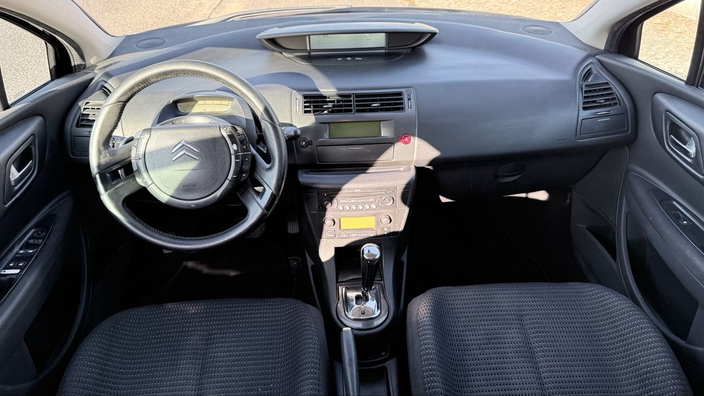 Citroën C4 — fotografia 8