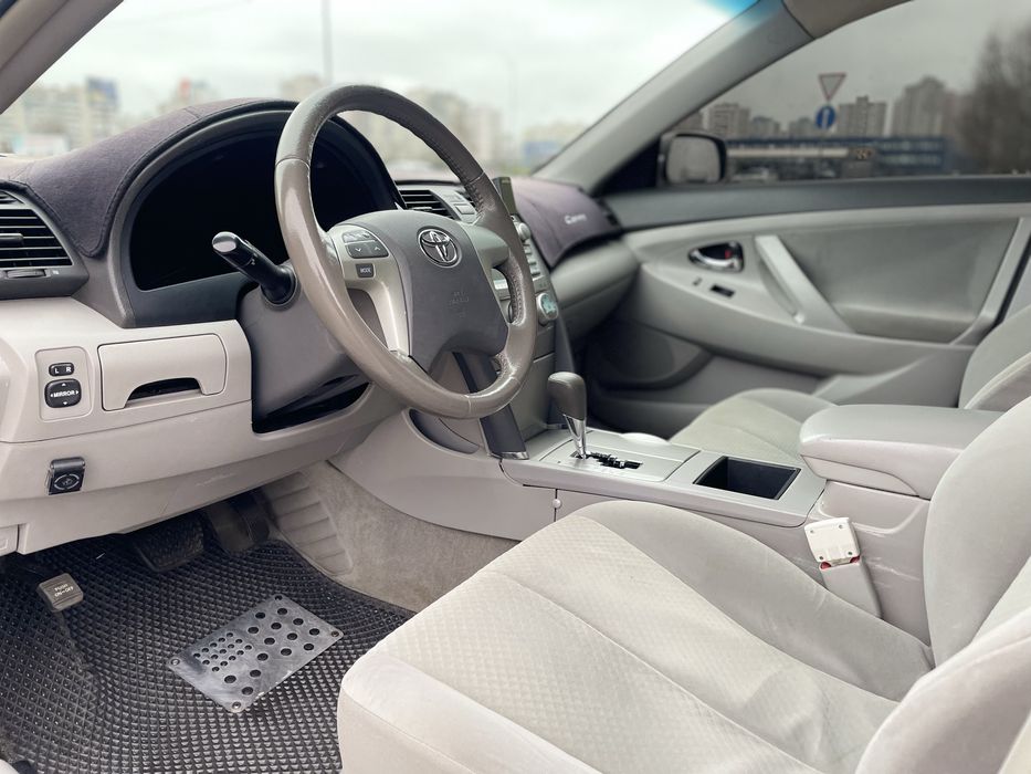 Продам Toyota Camry 2.4 Газ/Бензин Автомат