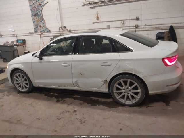 Audi A3 2.0T Premium 2016 /