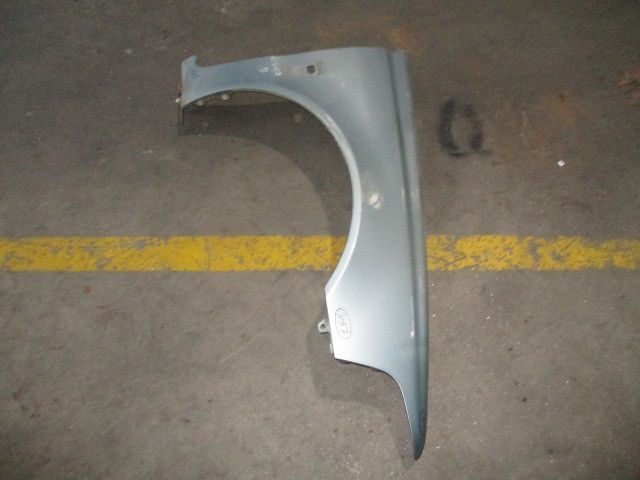 Guarda-lamas direito VOLVO V40 Combi (VW)