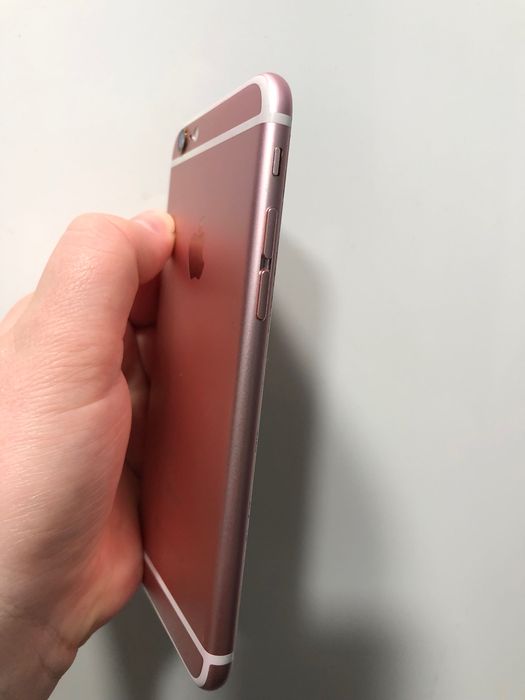 iPhone 6s 64Gb