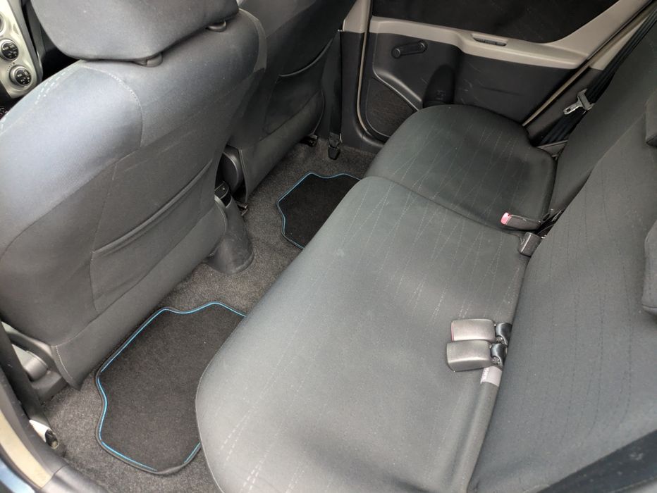 Toyota Yaris 1.4 d4d — photo 4