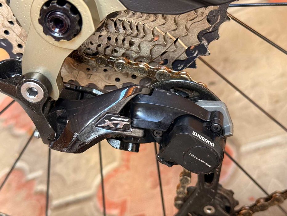 Електровелосипед FLYER 27.5"M-L" Shimano DEORE XT 1x11, BOSCH 45-50 Км