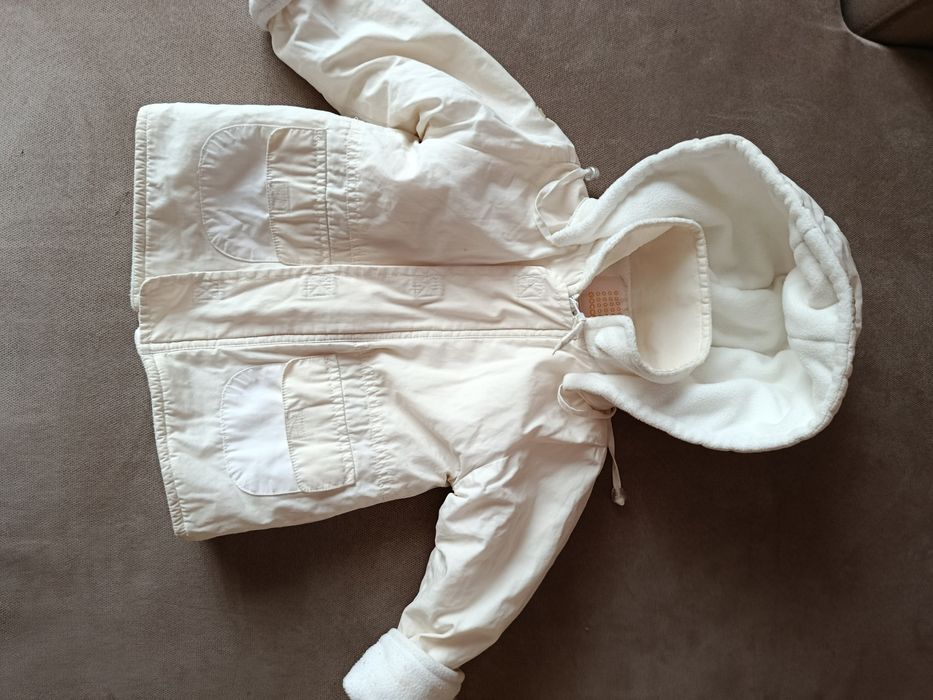 Дитяча курточка біла і жовта