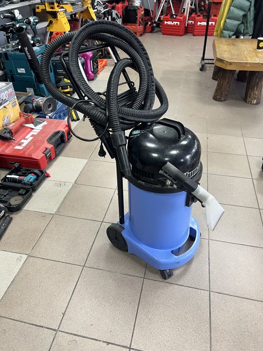 Порохотяг для сухого та вологого прибирання Numatic CT470