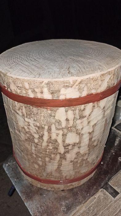 Бревно,колода,пень карпатського дерева,БУК,ДУБ,ЯСЕН,діаметр від 30до90