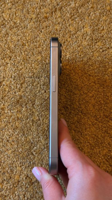 iPhone 15 Pro 256GB Natural Titanium w idealnym stanie