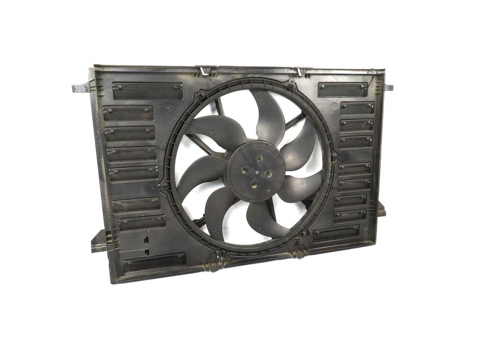 Termoventilador Audi A4 Avant Ref: 8W0959455 2015 - 2026