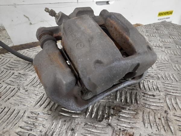 Pinça travão / maxila de travão frente direita MERCEDES-BENZ CLK (C209