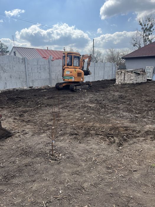 Услуги миниэкскаватора и самосвала