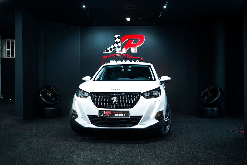 Peugeot 2008 TURBO 100 Allure