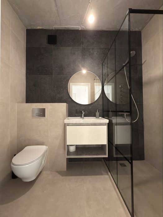 Продаж котеджу- таунхаус з частковим ремонтом в с. Конопниця