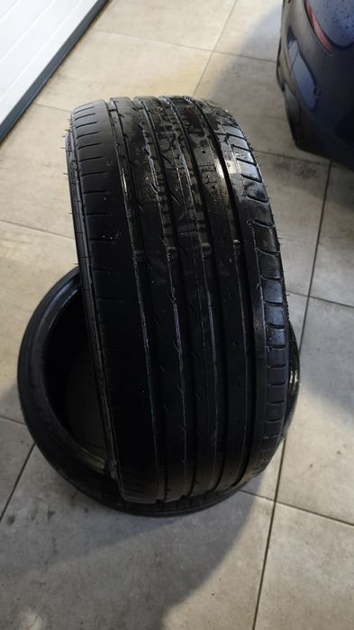 2 pneus 225/35/20 80%