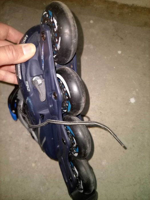 Selling Toys'R'Us Inline Skates, Size 32 Extendable to 3564752418450307121