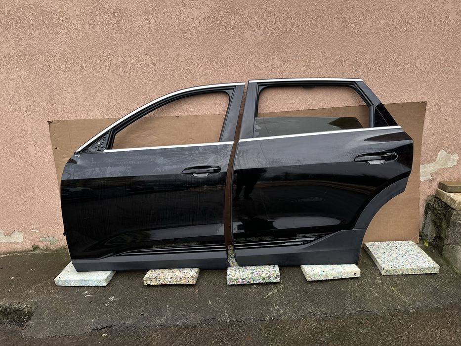 Y9T   Двері Дверка Двери Дверь Ауди Етрон Audi Etron Ауді Єтрон