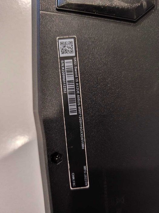 MSI Sword 15 A12UE-605