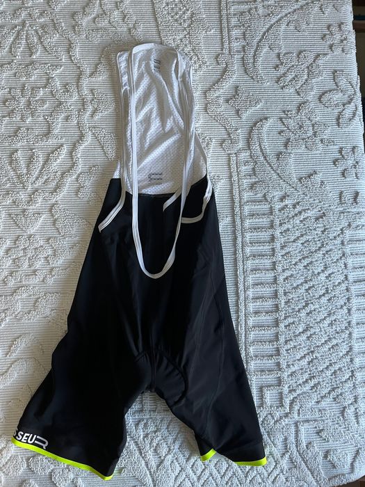 Calções de ciclismo