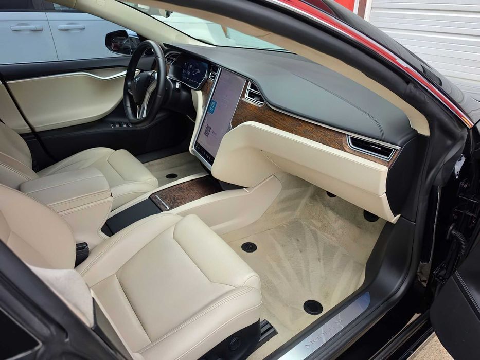 Tesla Model S 100D      2019