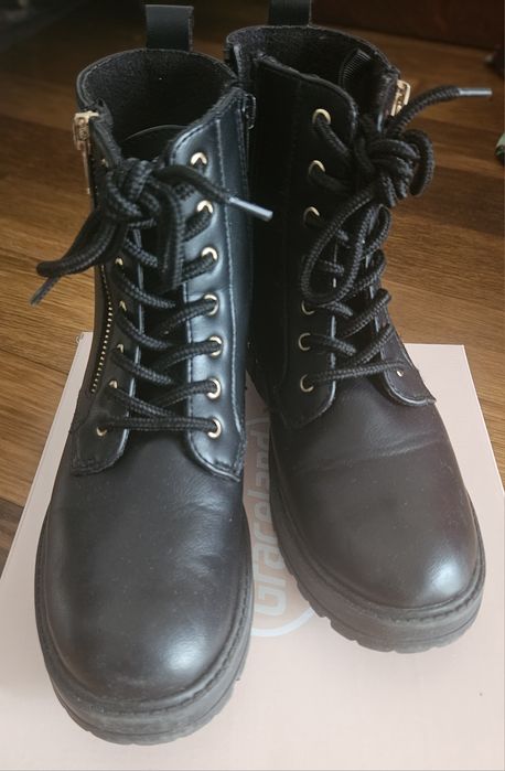 Botas pretas de inverno n. 35