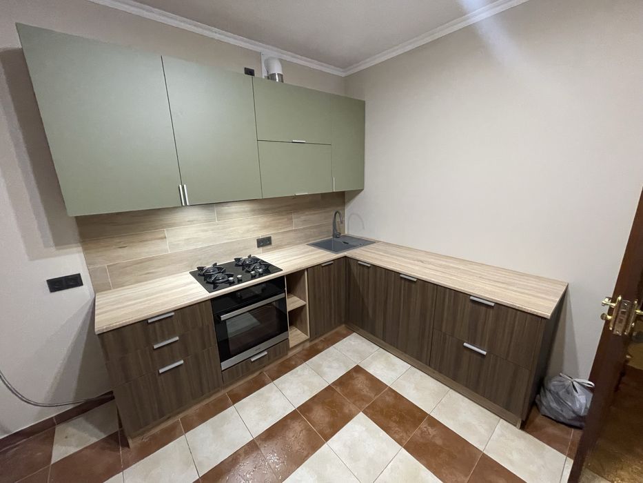 Збірка меблів:кухонь,шаф,шаф-купе,комодів та ін.