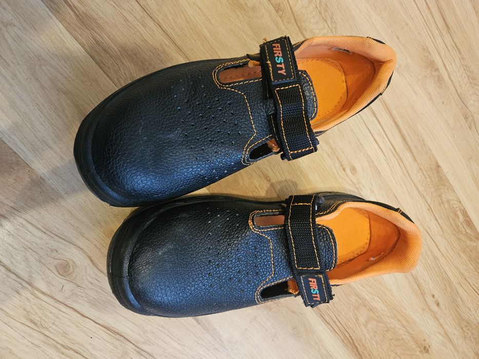 Sandały robocze ochronne FIRSTY