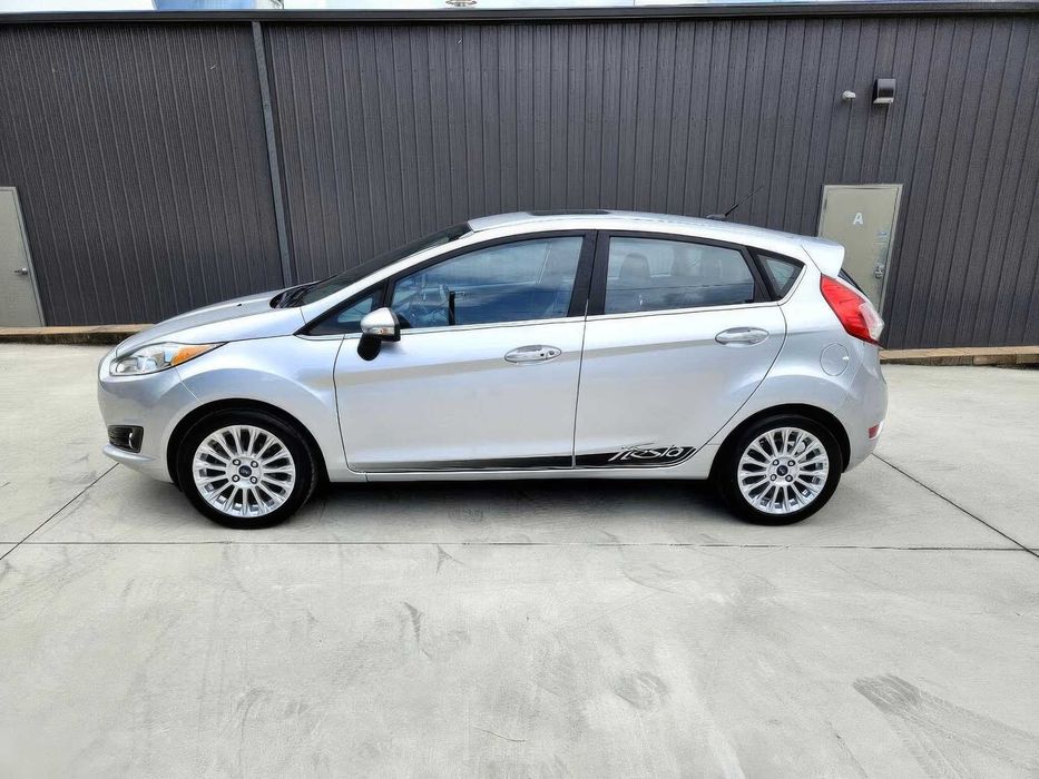 Ford Fiesta Titanium      2016