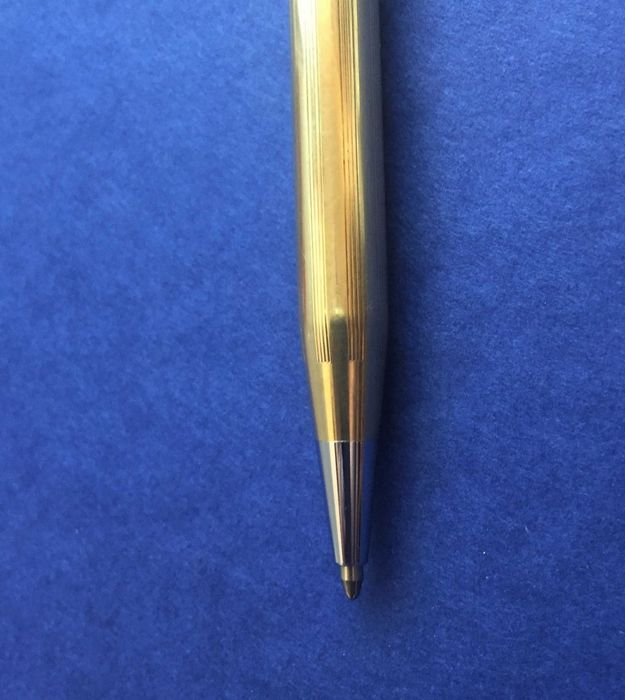 Esferográfica e lapiseira da marca CROSS