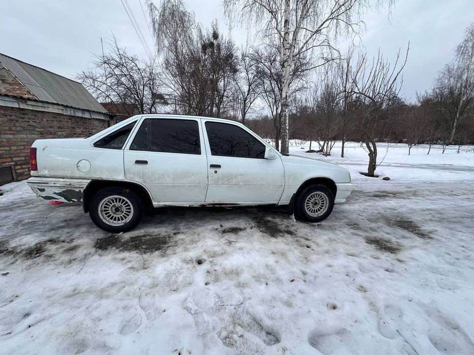 Продам автомобіль Opel kadet 1.6
