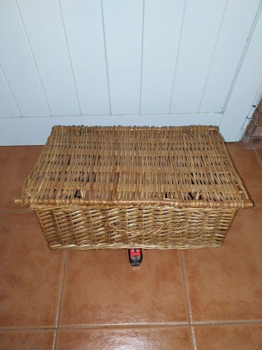 Cesta de Piquenique em Verga