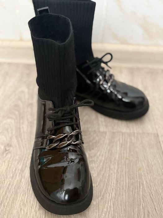 Чоботи 36 розмір