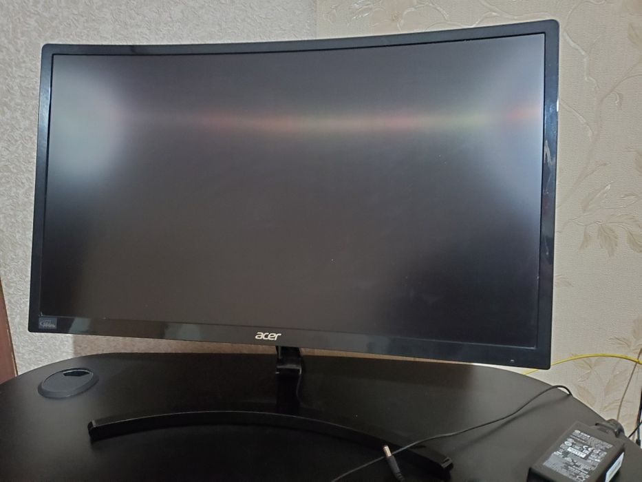 Ігровий вигнутий монітор 23.6" Full HD 144 Гц (VA, FreeSync)