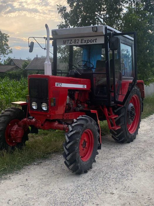Продам трактор МТЗ-82 експортний варіант або обміняю на зернокомбайн