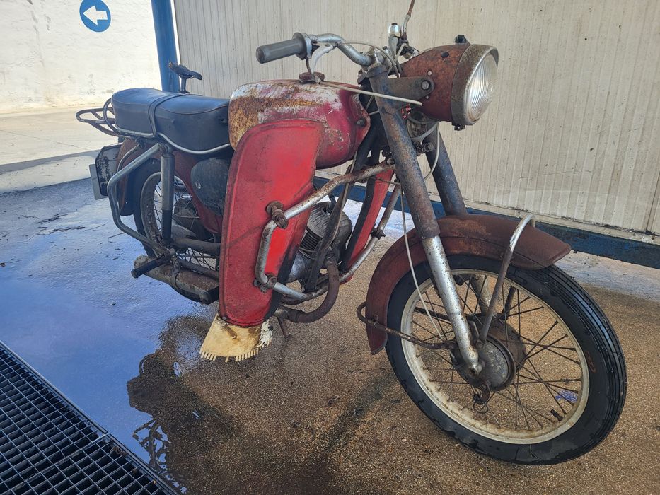 Motorizada Efs Zundapp