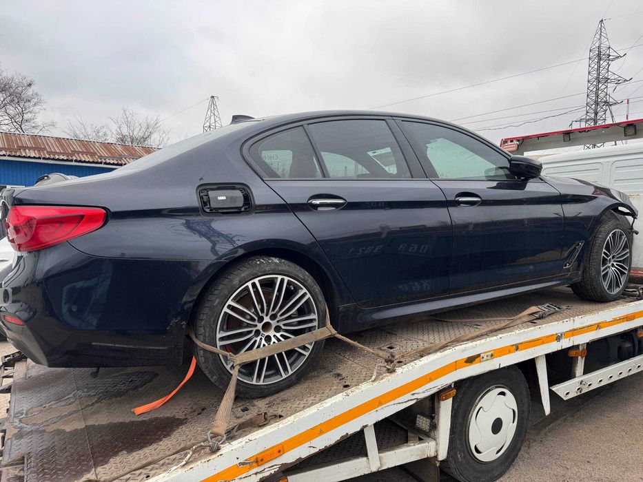 Разборка BMW G30 530 X-Drive 2018 року Колір 416