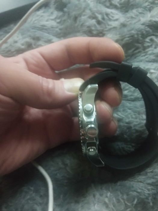 Часи Invicta хронограф