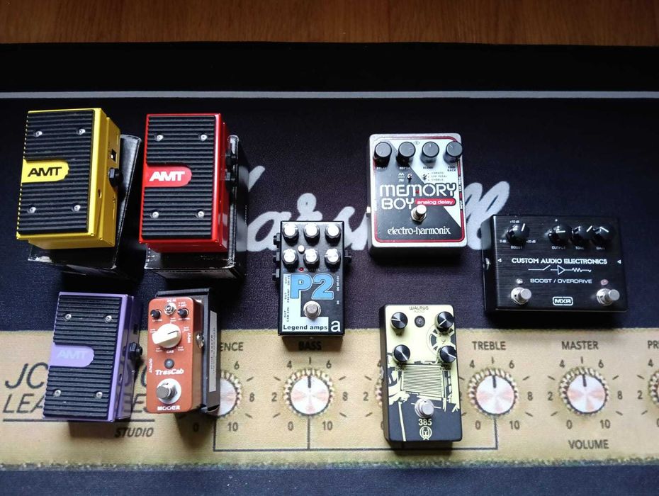 Vários Pedais-MXR-AMT-Walrus Audio-Mooer-Electro Harmonix-Novation
