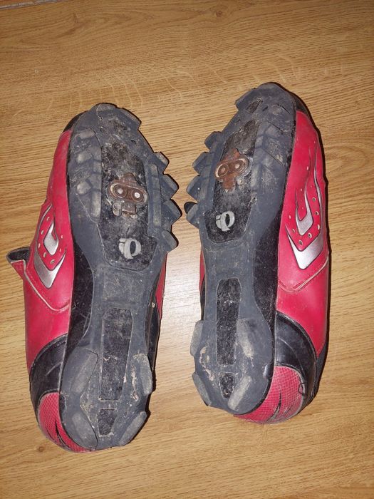 Sapatos de bicicleta 44
