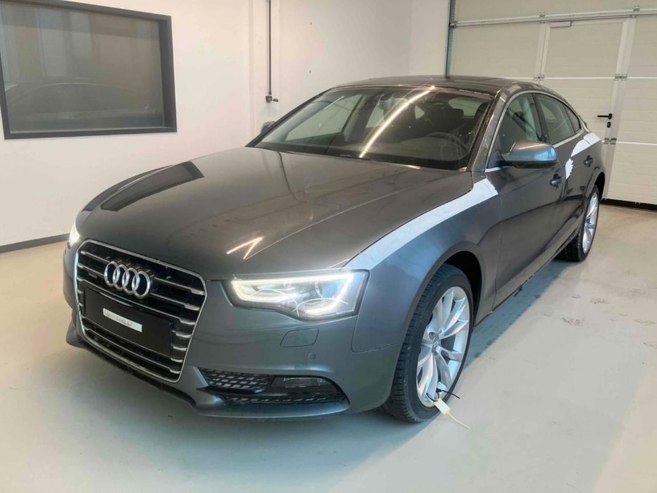 Ауді А5,8T Розборка капот крило бампер бу запчасти шрот Audi A5 8T