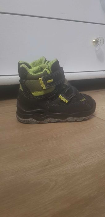 Buty zimowe dla chłopca  23 rozmiar primigi