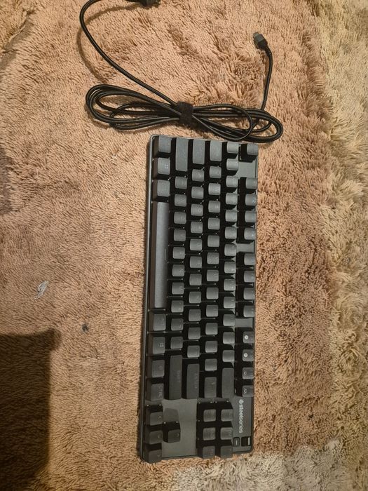 Steelseries apex 9 TKL