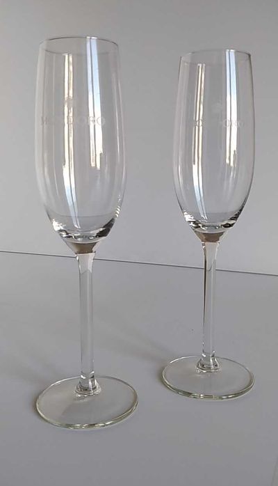 Два бокала (свадебные) Мондоро (Mondoro) Италия 200мл, h -23см.