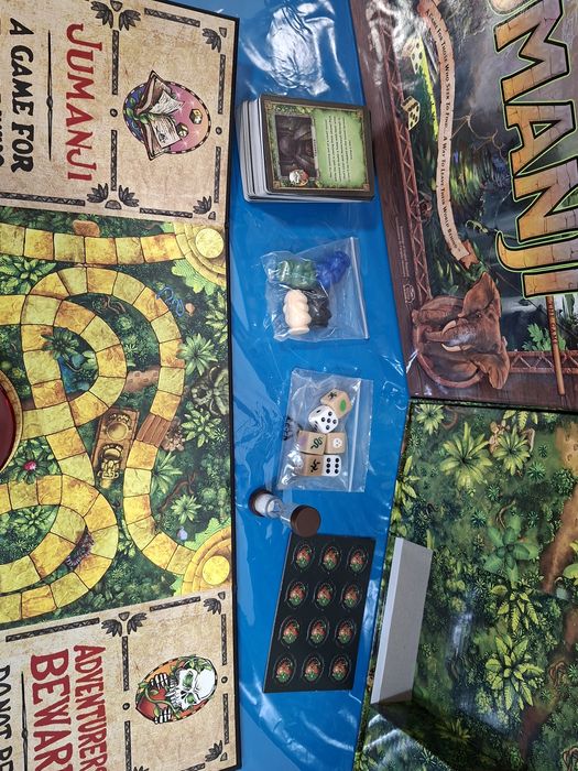 Jumanji: Jogo de Tabuleiro Aventuras para famílias crianças +8 anos