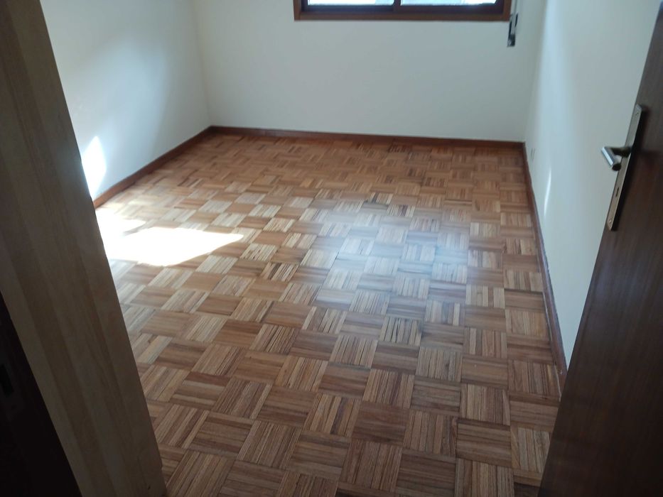 Andar moradia aluguer