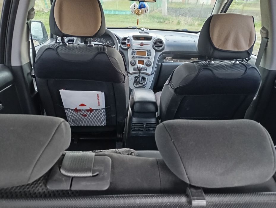 Кіа Каренс 2010р.Омін.