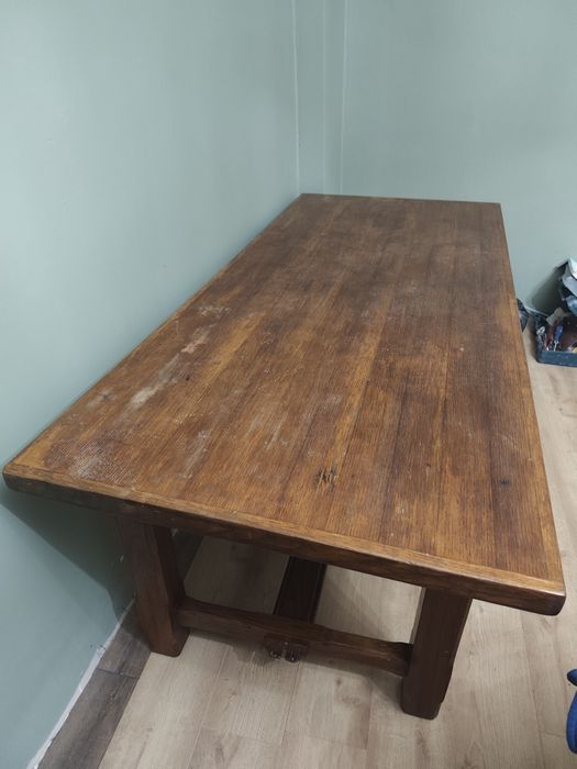 Stary dębowy stół