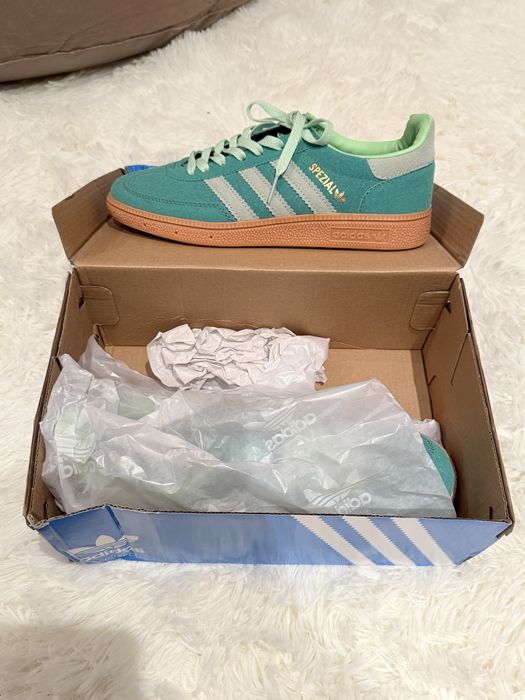 Spezial Adidas em caixa !