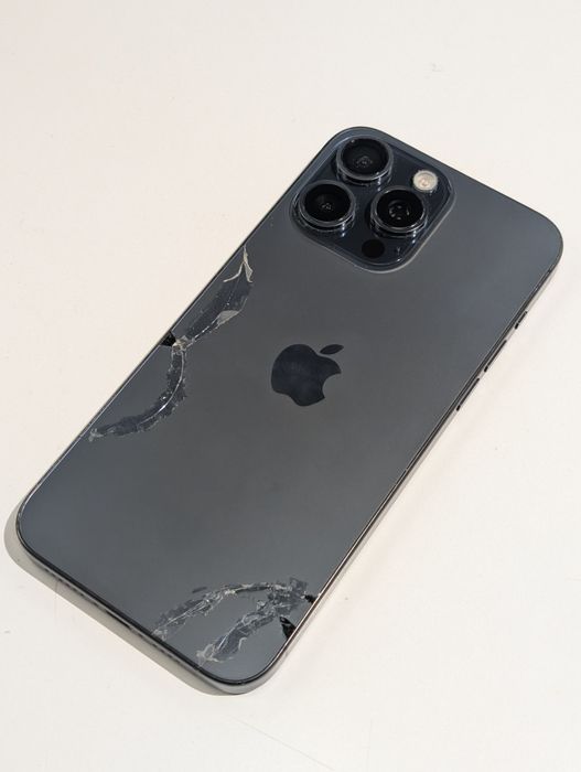 iPhone 15 Pro Max 256 e-sim